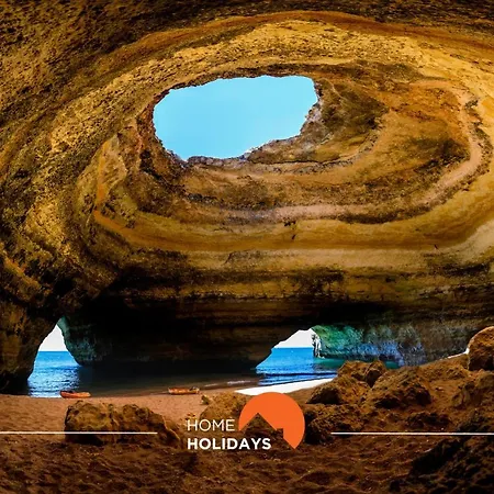 #071 Maria Luisa By Holidays